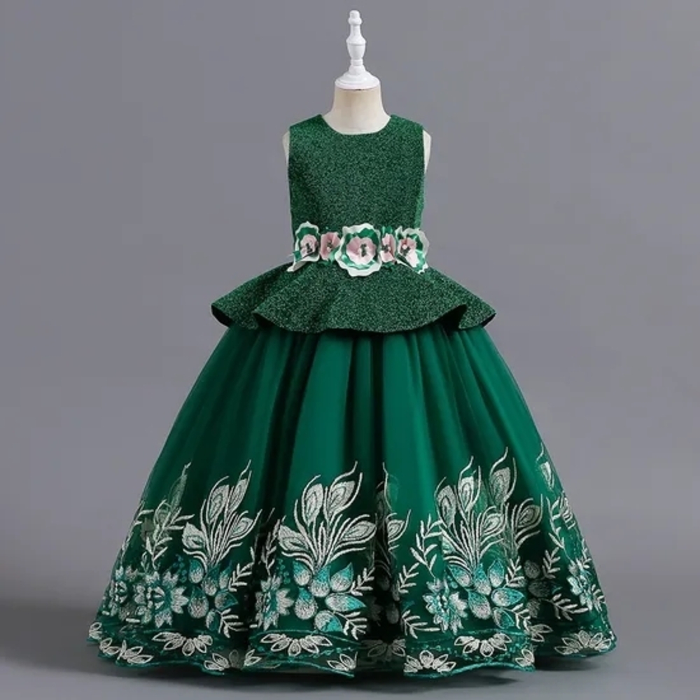 Elegant Green Floral Embroidered Dress
